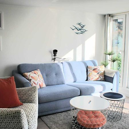 May View - Luxury Sea View Apartment - Millendreath, لوي المظهر الخارجي الصورة